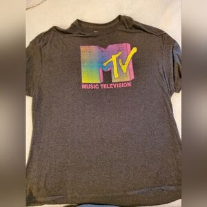 Mens Heather Gray MTV shirt. Size 2XL